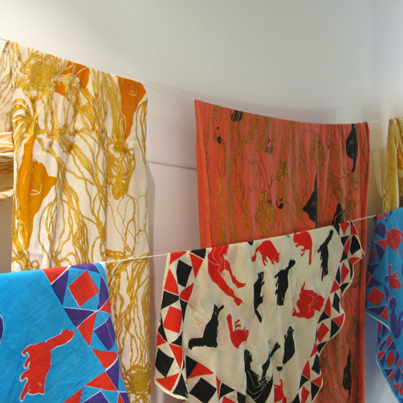 15colgadasdeunapercha_changingroom_20