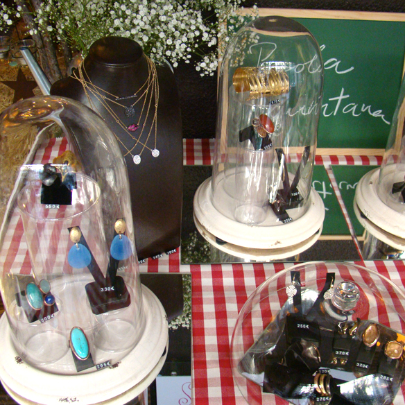 15colgadasdeunapercha_lola'scorner_7