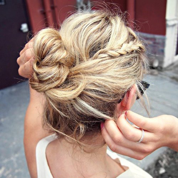 15colgadasdeunapercha_moño,trenza,bum_1