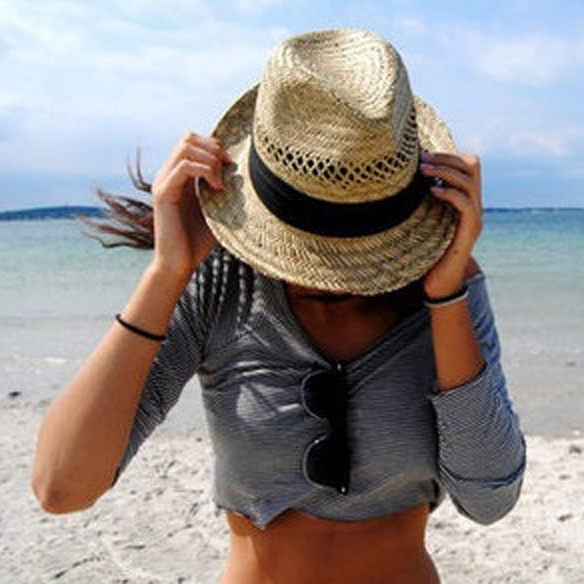 15colgadasdeunapercha_sombrero_5