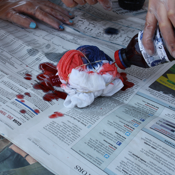 15colgadasdeunapercha_tie-dye_15