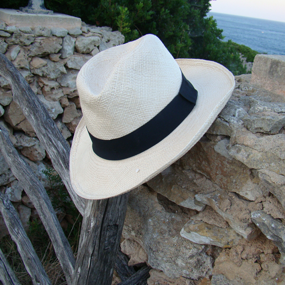 15colgadasdeunapercha_sept_mr_4