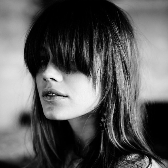 15colgadasdeunapercha_fw1314_hairstyles_km_fringe_2