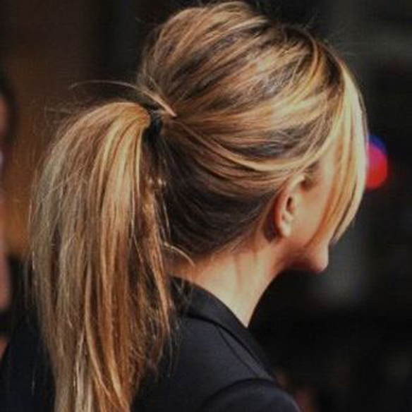 15colgadasdeunapercha_fw1314_hairstyles_upsweeps_5