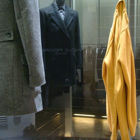 15colgadasdeunapercha_lacomercial2