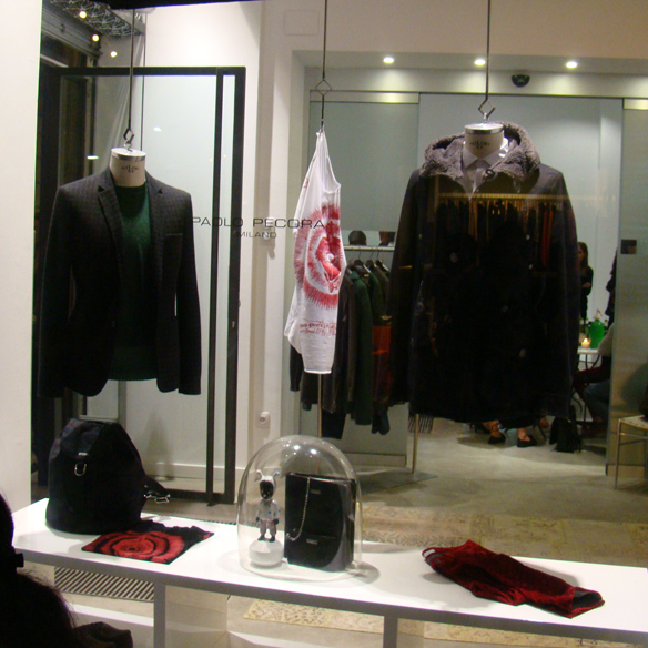 15colgadasdeunapercha_lacomercial3