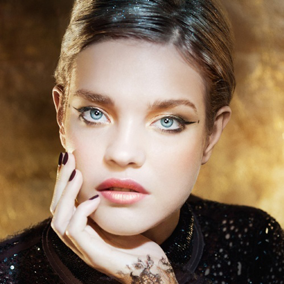 15colgadasdeunapercha_make-up_fw1314_shineglance_1