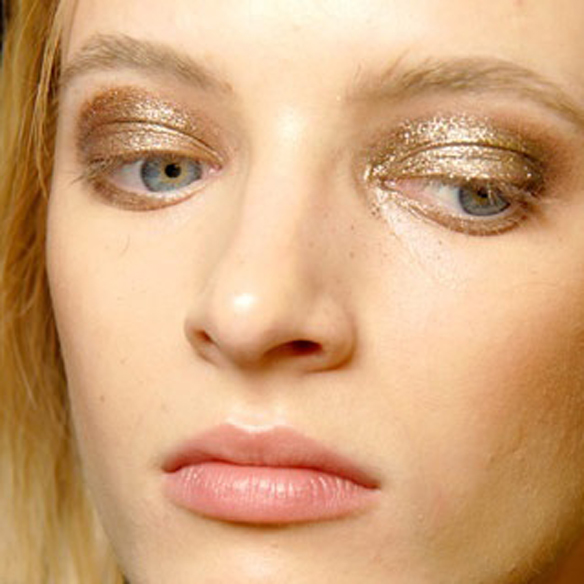 15colgadasdeunapercha_make-up_fw1314_shineglance_6
