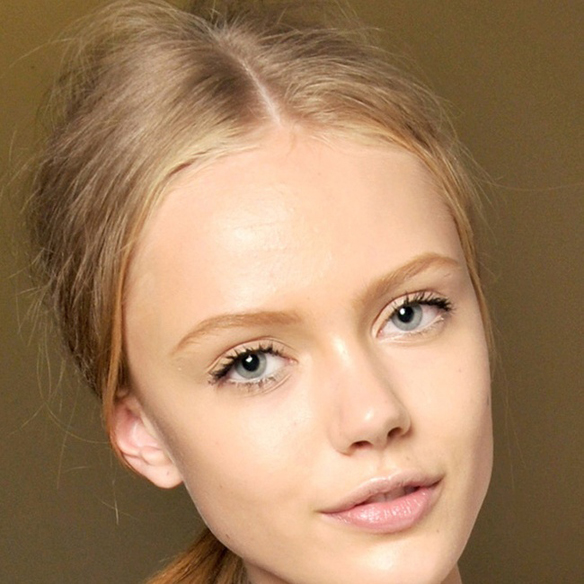 15colgadasdeunapercha_make-up_fw1314_washfaceeffect_6