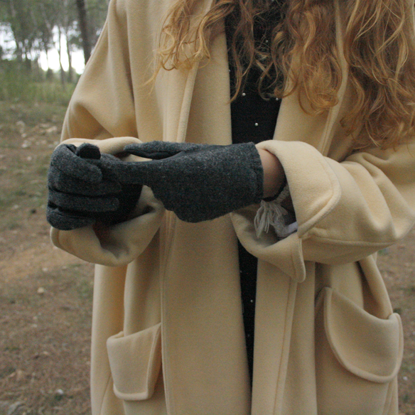 15colgadasdeunapercha_fw1314oversizecoat_jr7