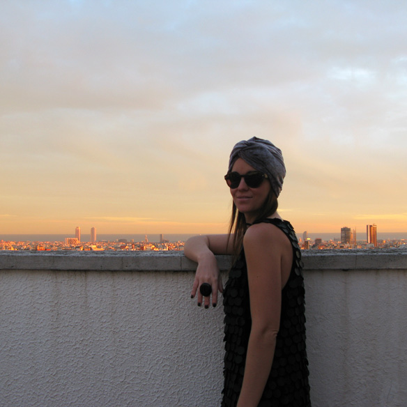 15colgadadeunapercha_newyearseve_nochevieja_findeaño_black_turban_plumeti_fur_velvet_sequin_paillettes_ck8