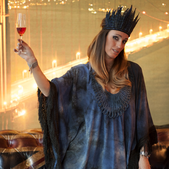 15colgadasdeunapercha_christmas_navidad_cape_crown_capa_corona_ag10