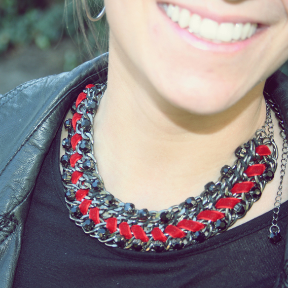 15colgadasdeunapercha_christmas_navidad_negro_cazadora_botines_ms5