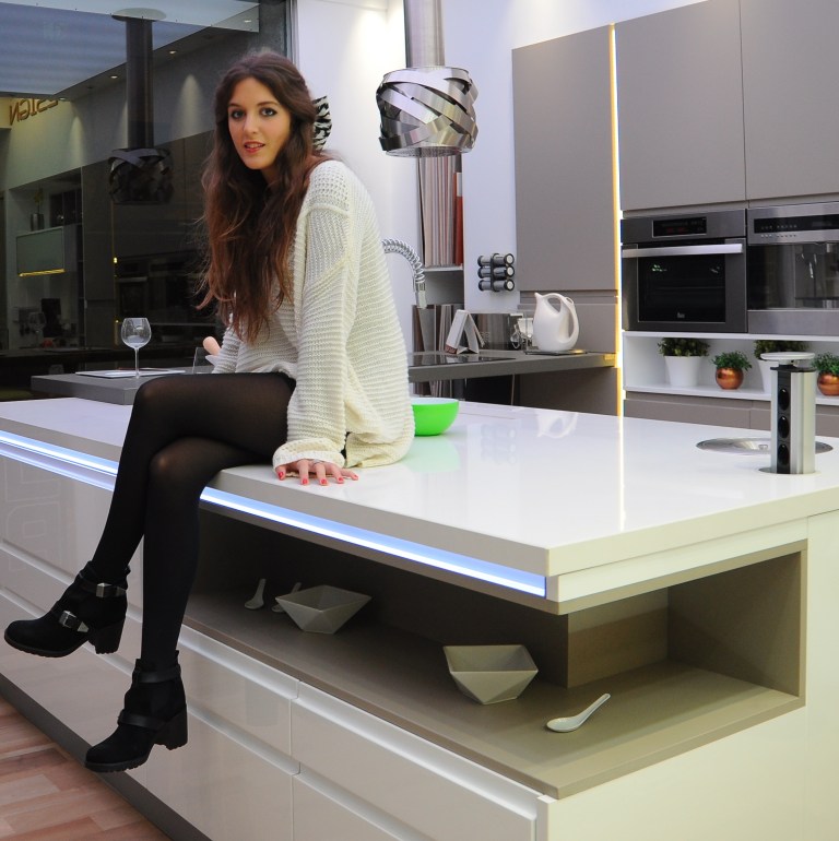 15colgadasdeunapercha_christmas_newyearseve_littleblackdress_lbd_ad2