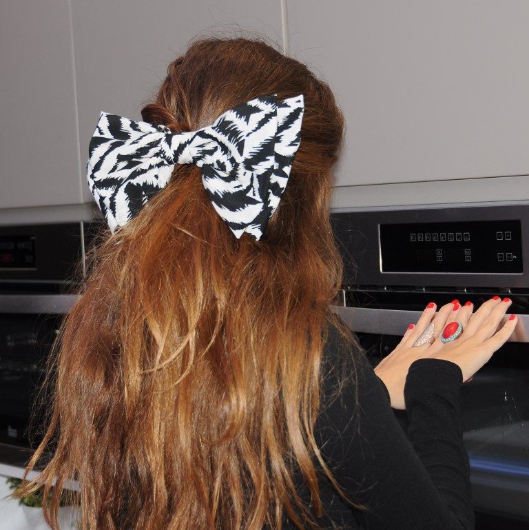 15colgadasdeunapercha_christmas_newyearseve_littleblackdress_lbd_ad4