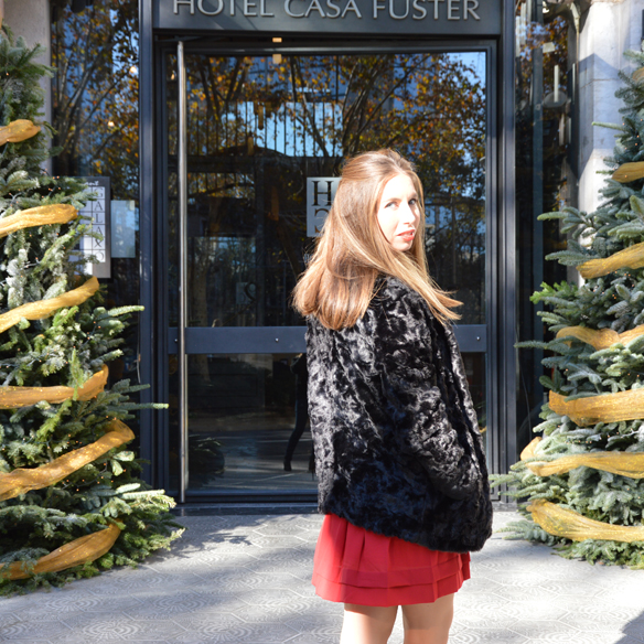 15colgadasdeunapercha_christmas_newyearseve_rojo_red_negro_black_cp5