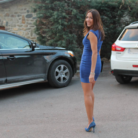 15colgadasdeunapercha_newyearseve_blue_azul_gg2