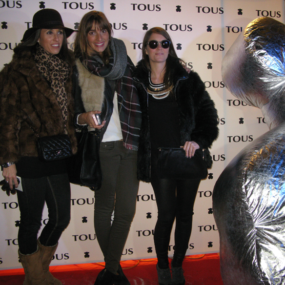 15colgadasdeunapercha_theshoppingnightbarcelona_tous_12