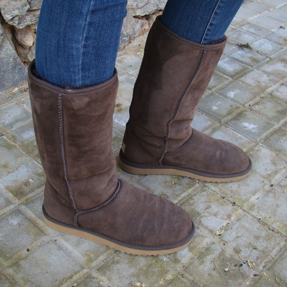 15colgadasdeunapercha_fw1314_capa_cape_ugg_marron_brown_mr7