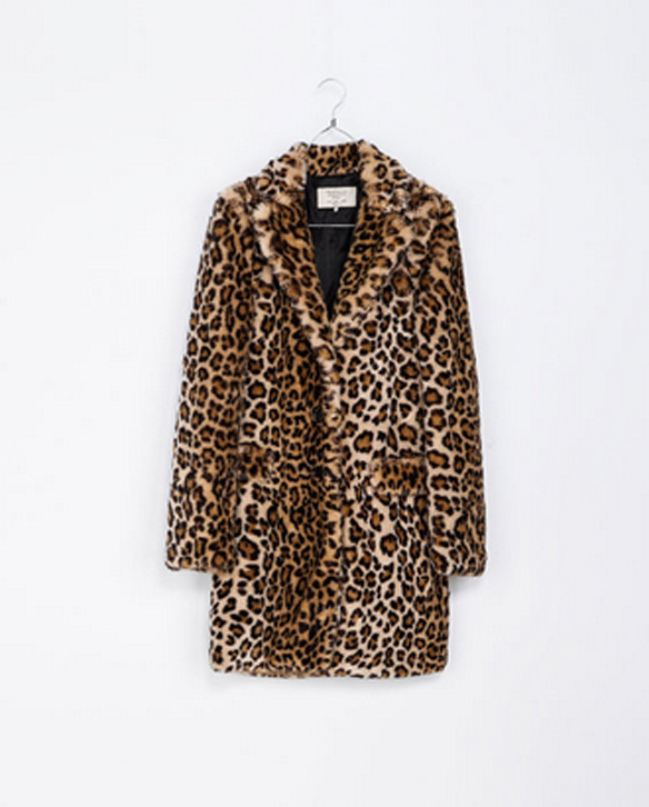 15colgadasdeunapercha_unomasentucloset_animalprintcoat_zara_2