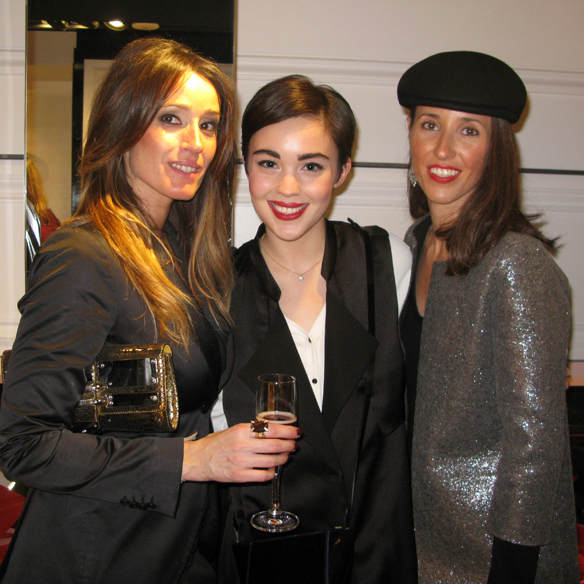 15colgadasdeunapercha_happiness_by_tous_18