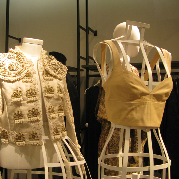 15colgadasdeunapercha_fiesta_h&m_conscious_grazia_8