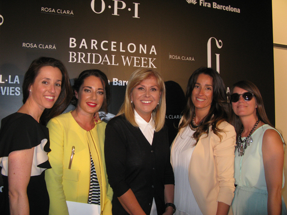 15colgadasdeunapercha_barcelona_bcn_bridal_week_pasarela_gaudi_desfiles_novias_brides_fashion_moda_bloggers_rosa_clara_8