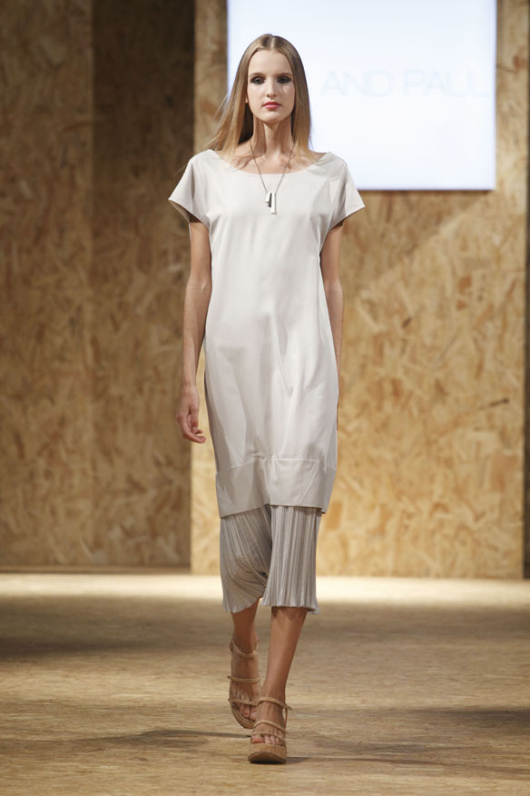 15colgadasdeunapercha_cbfw_costa_brava_fashion_weekend_maria_roch_ssic_and_paul_or_else_cantamananas_rita_row_moda_bloggers_carla_kissler_22