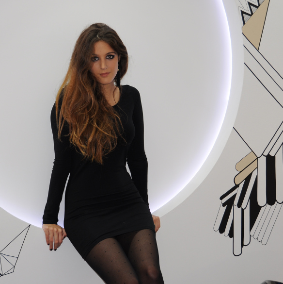 15colgadasdeunapercha_christmas_newyearseve_littleblackdress_lbd_ad12