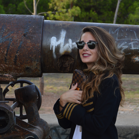 15colgadasdeunapercha_must-have_FW_14_15_OI_14_15_militar_military_army_kakhi_azul_marino_navy_blue_gold_dorado_stilettos_alicia_alvarez_4