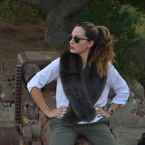 15colgadasdeunapercha_must-have_FW_14_15_OI_14_15_militar_military_army_kakhi_azul_marino_navy_blue_gold_dorado_stilettos_alicia_alvarez_6