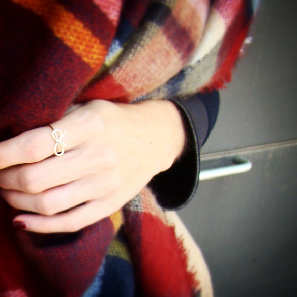 15colgadasdeunapercha_chaleco_vest_xl_tartan_stilettos_burgundy_burdeos_neopreno_bolso_3.1_phillip_lim_marta_r_4