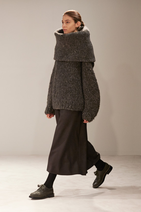 15colgadasdeunapercha_fall_winter_2014_otoño_invierno_2014_lookbook_the_row_mary-kate_olsen_ashley_olsen_sisters_fashion_moda_14