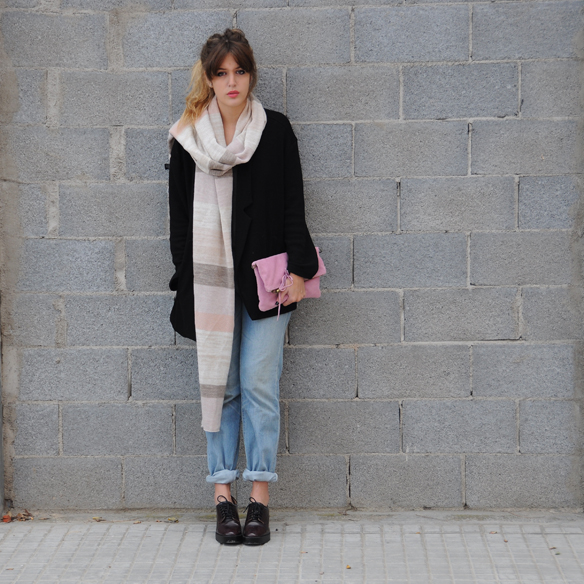 15colgadasdeunapercha_fall_autumn_otoño_colores-pastel_colors_pink_rosa_oxfords_burgundy_mom_jeans_blazer_anna_duarte_10