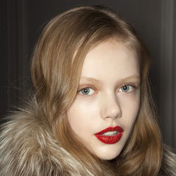 15colgadasdeunapercha_maquillaje_make_up_fw_oi_fall_winter_14_15_labios_mordidos_bitten_lips_3