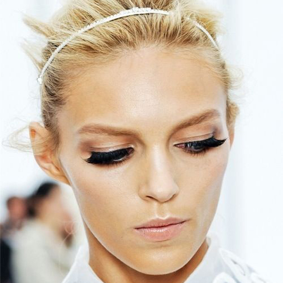 15colgadasdeunapercha_maquillaje_make_up_fw_oi_fall_winter_14_15_pestañas_postizas_twiggy_fake_eyelashes_2