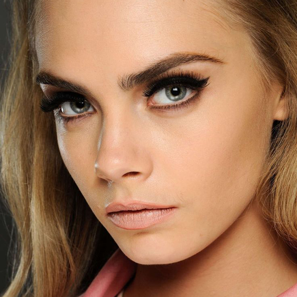 15colgadasdeunapercha_maquillaje_make_up_fw_oi_fall_winter_14_15_pestañas_postizas_twiggy_fake_eyelashes_5