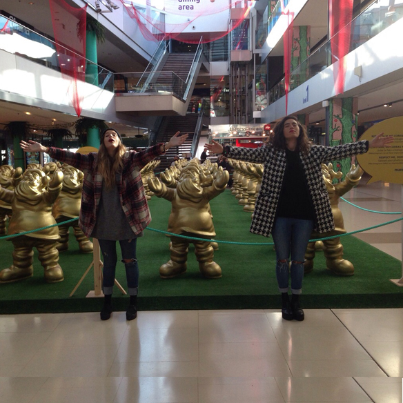 15colgadasdeunapercha_maremagnum_downtown_market_bcn_navidad_christmas_carla_kissler_anna_duarte_blanca_arias_35