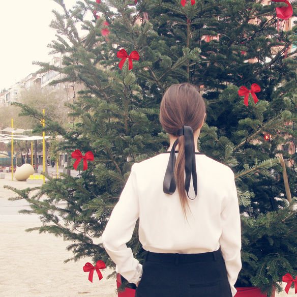15colgadasdeunapercha_navidad_christmas_b&w_black_and_white_blanco_y_negro_palazzo_pants_cinta_pelo_headband_carla_kissler_6