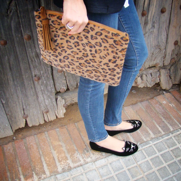 15colgadasdeunapercha_tartan_animal_print_sombrero_hat_bailarinas_gato_terciopelo_manoletinas_velvet_kitty_flats_ballerinas_marta_r_6