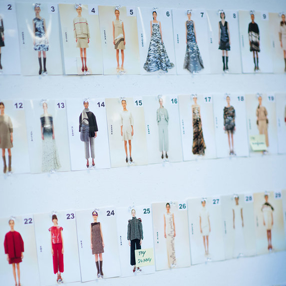 15colgadasdeunapercha_nyfw_new_york_fashion_week_fall_2015_moda_desfile_pasarela_carolina_herrera_6