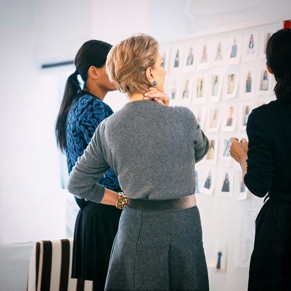 15colgadasdeunapercha_nyfw_new_york_fashion_week_fall_2015_moda_desfile_pasarela_carolina_herrera_9