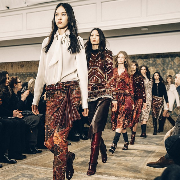 15colgadasdeunapercha_nyfw_new_york_fashion_week_fall_2015_moda_desfile_pasarela_tory_burch_portada