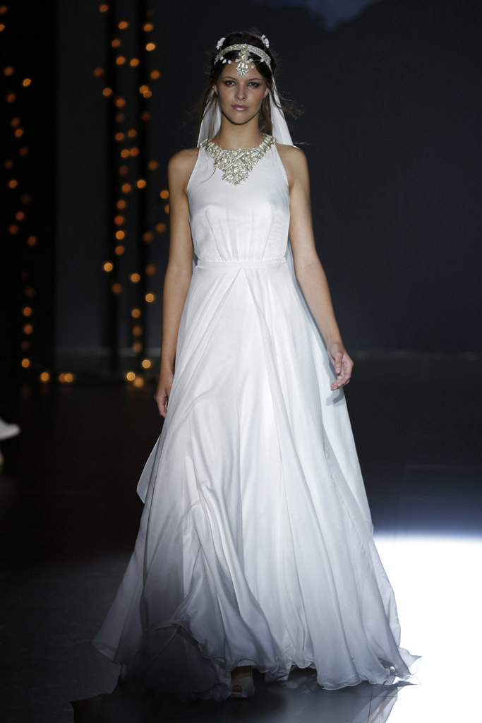 15colgadasdeunapercha_barcelona_bridal_week_novia_bride_jesus_peiro_2