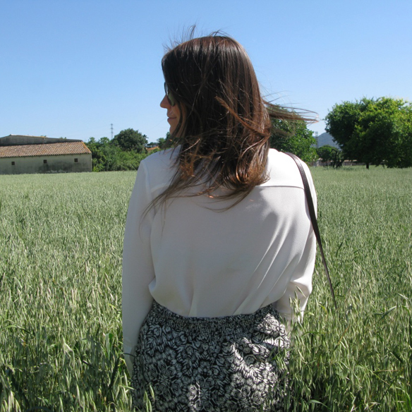 15colgadasdeunaopercha-palazzo-pants-gabardina-trench-colette-cuello-camisa-shirt-carla-kissler-5