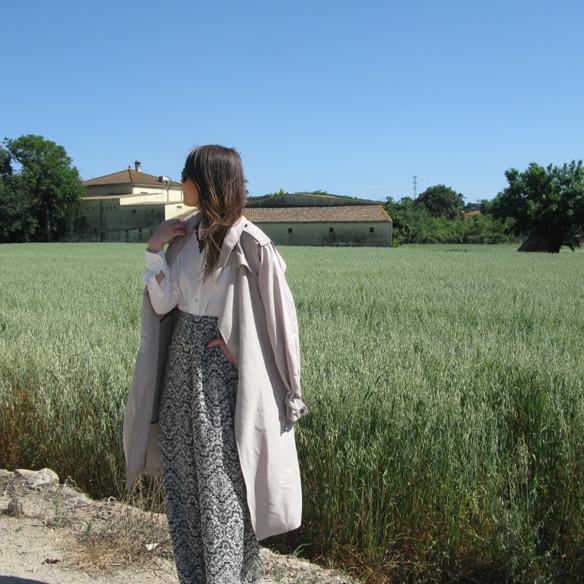 15colgadasdeunaopercha-palazzo-pants-gabardina-trench-colette-cuello-camisa-shirt-carla-kissler-7