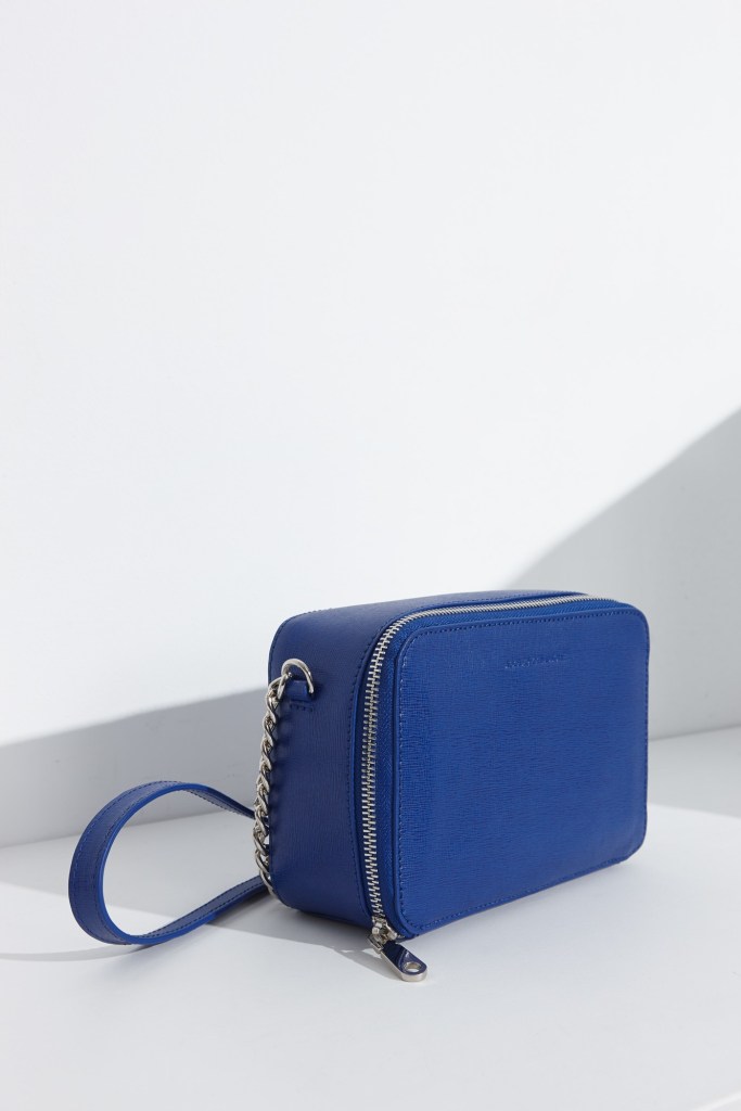 15colgadasdeunapercha-bolso-bag-handbag-adolfo-dominguez-6