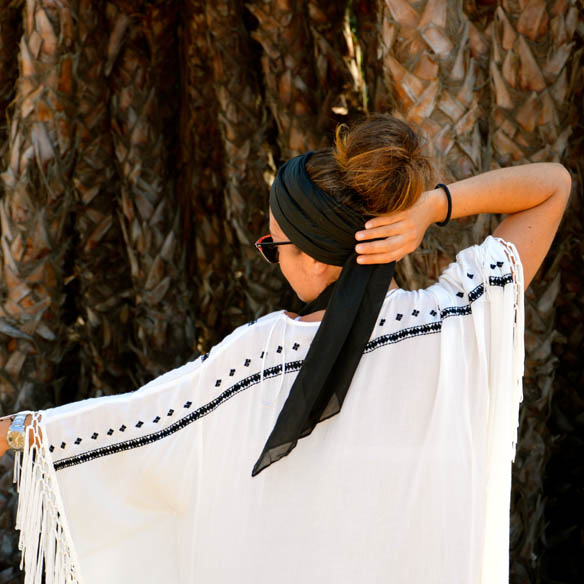 15colgadasdeunapercha-san-juan-saint-johns-eve-kaftan-caftan-flecos-fringes-sandlias-planas-flat-sandals-alicia-alvarez-8