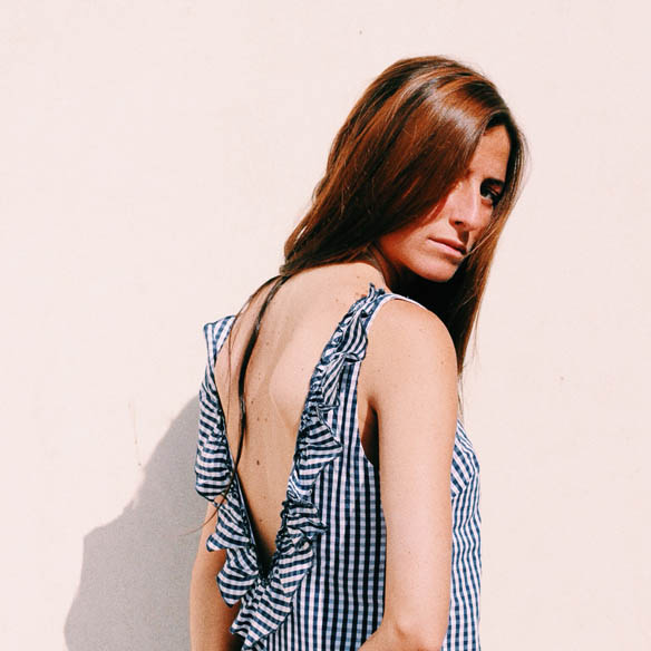 15colgadasdeunapercha-san-juan-verbena-vestido-vichy-dress-escote-espalda-back-neckline-bebofi-2