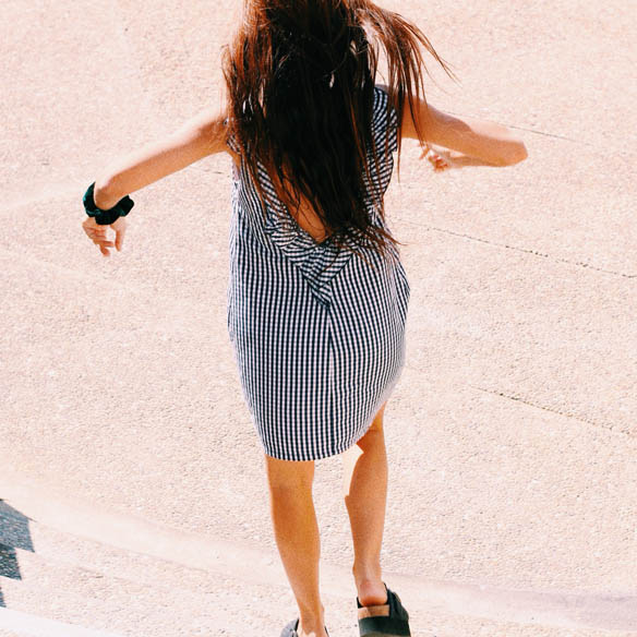 15colgadasdeunapercha-san-juan-verbena-vestido-vichy-dress-escote-espalda-back-neckline-bebofi-9